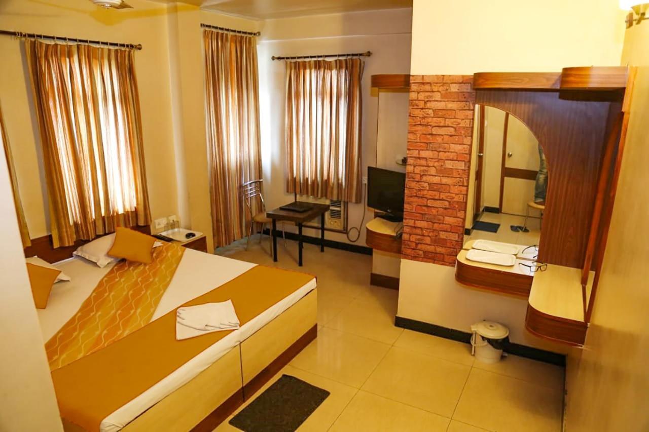 Fabhotel Shivangan Kolkata Airport - Fully Vaccinated Staff Екстериор снимка