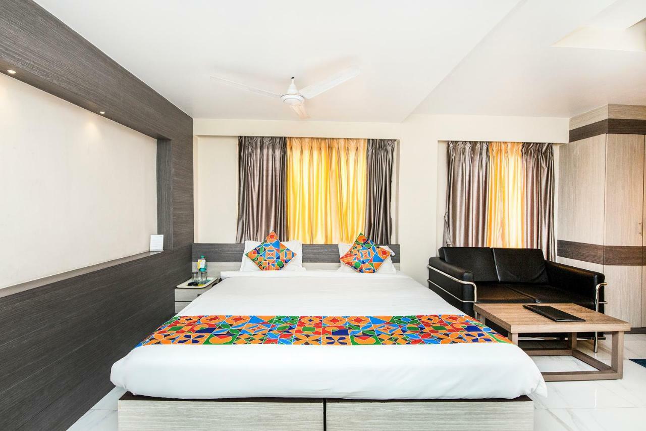 Fabhotel Shivangan Kolkata Airport - Fully Vaccinated Staff Екстериор снимка